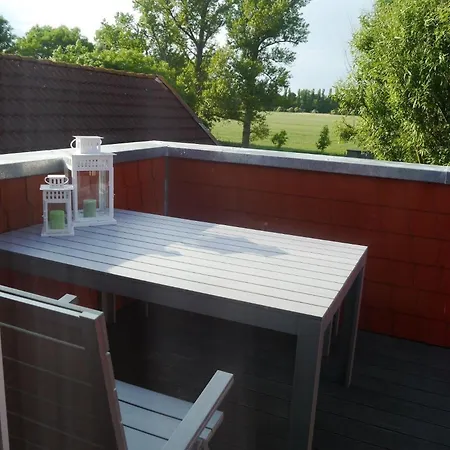 아파트 Moderne Mit Charme Im Restaurierten Gulfhof